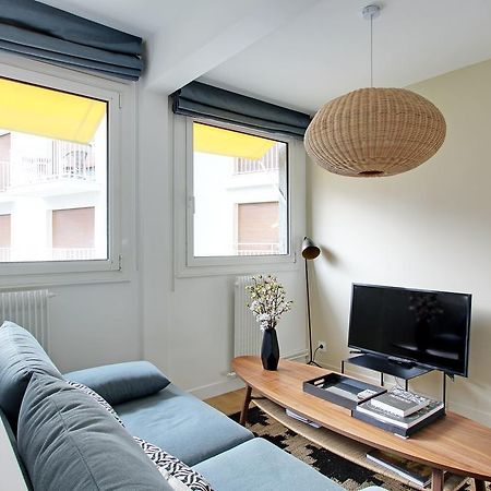 Pick A Flat'S Apartment In Eiffel Tower- Boulevard De Grenelle Paris Exterior photo